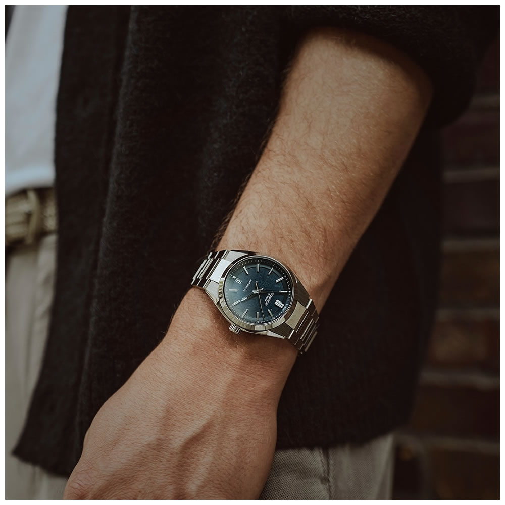 Casio Edifice EFK-100D-2ADR Otomatik Erkek Kol Saati